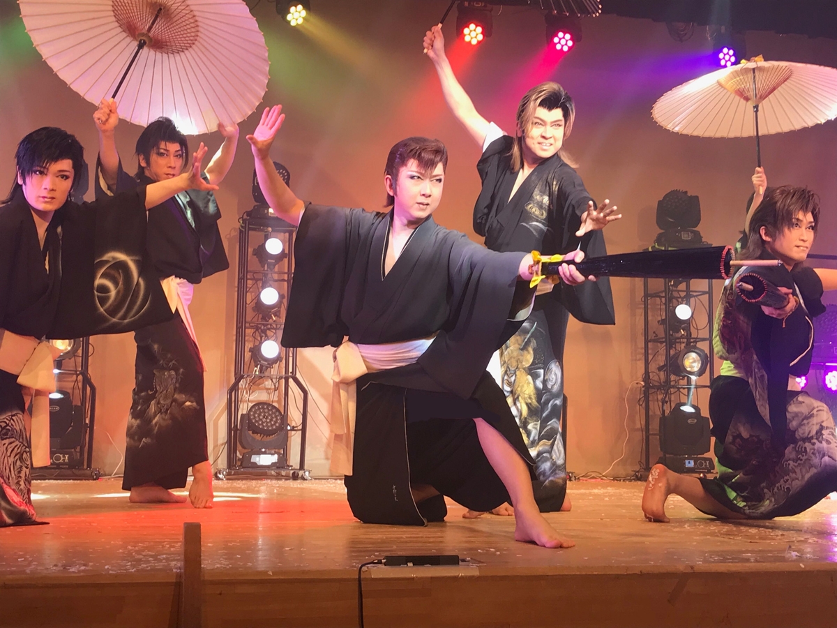4月4日昼の部 舞踊ショーラスト!!